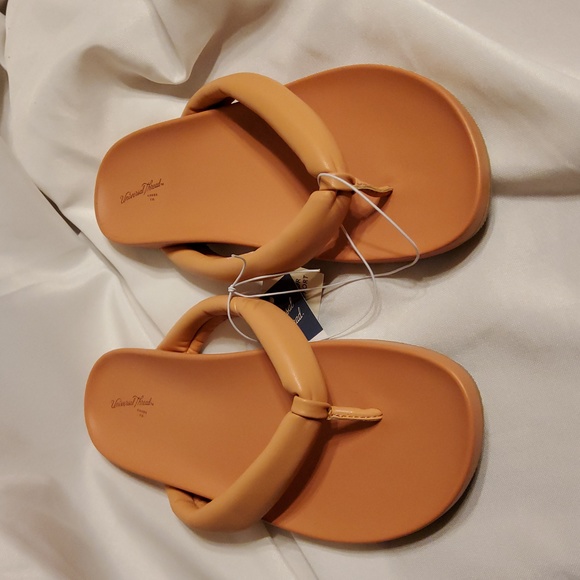 Universal Thread Orange Jewel Contour Flip Flops - Picture 4 of 6